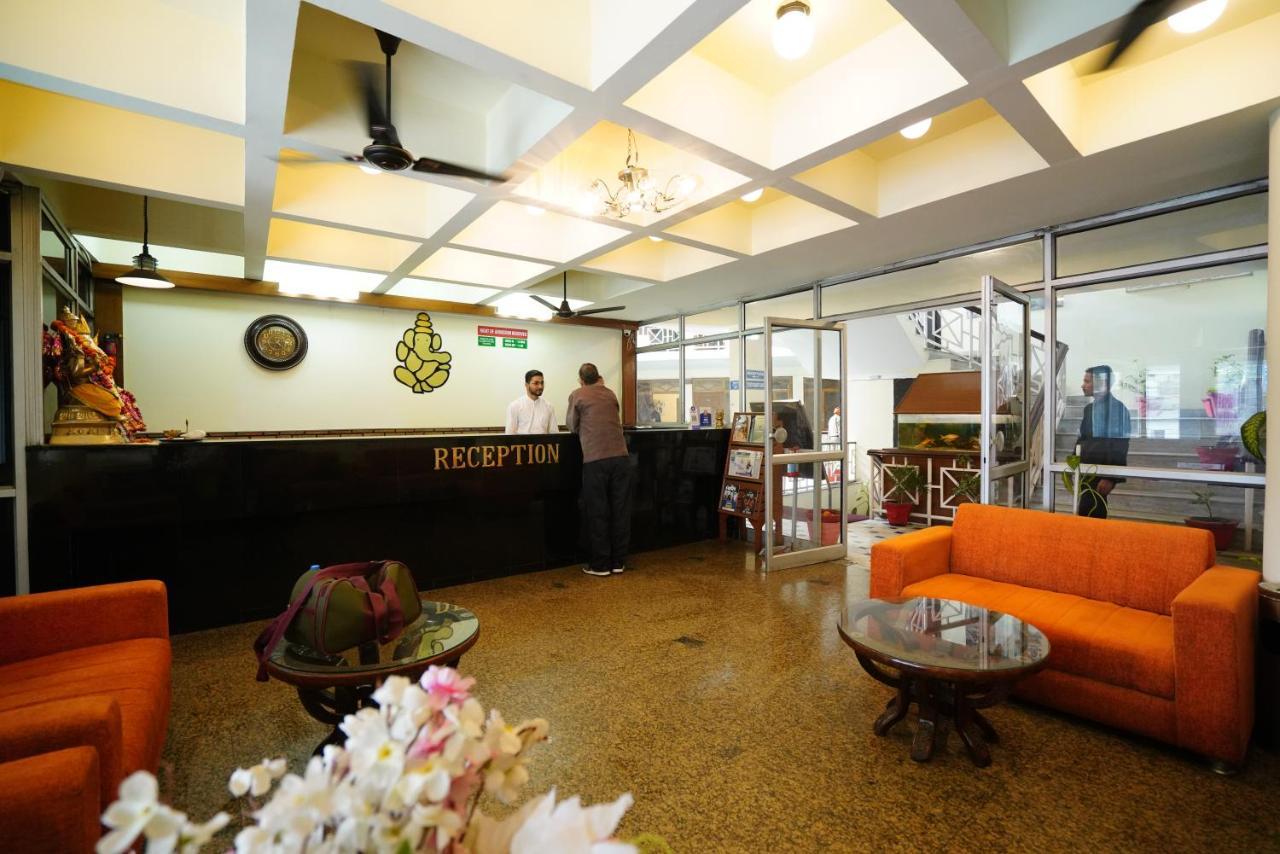 Hotel Gaurab Near Paltan Bazaar Dehradun Exterior foto